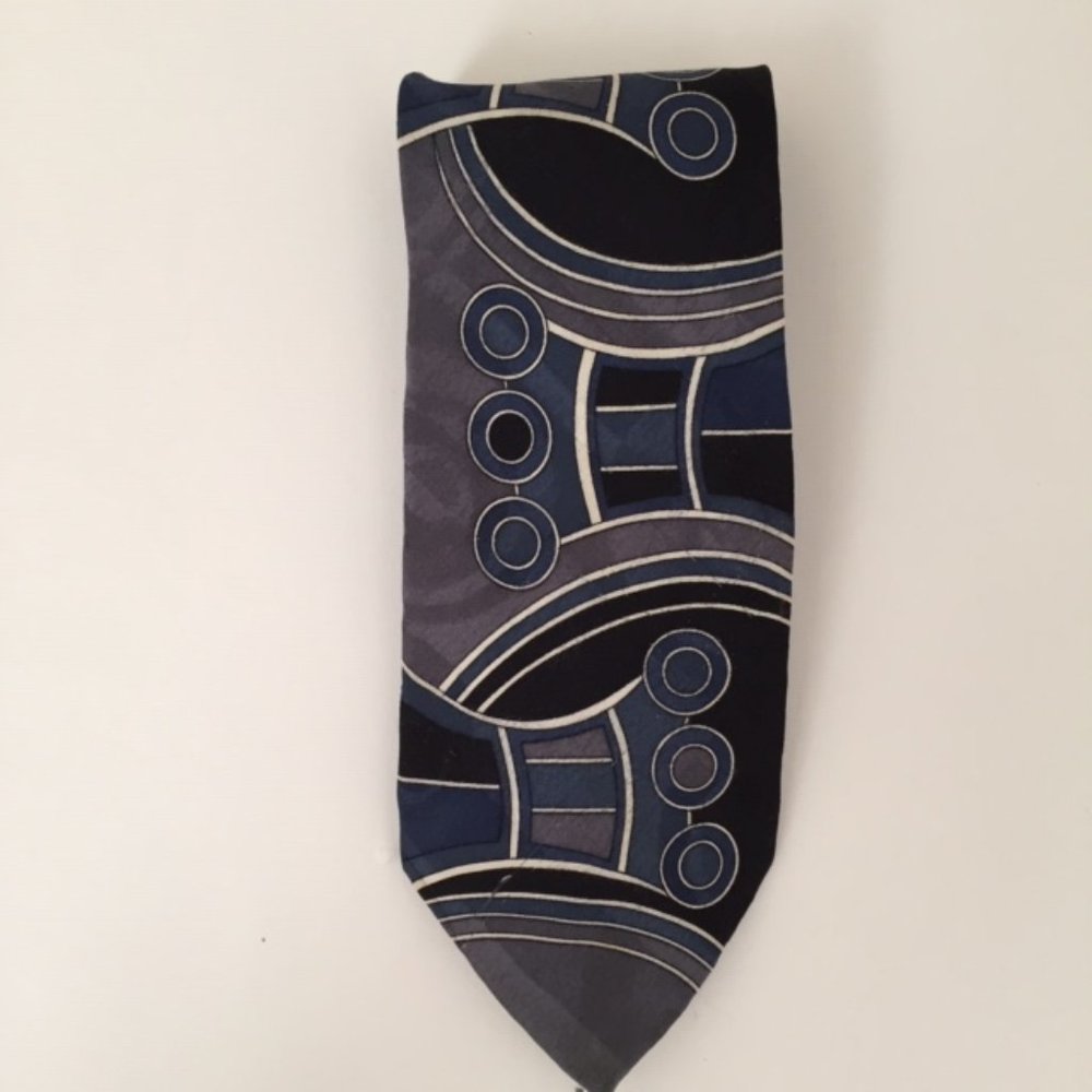 Unique, Art Deco Martin Wong Screenplay Tie